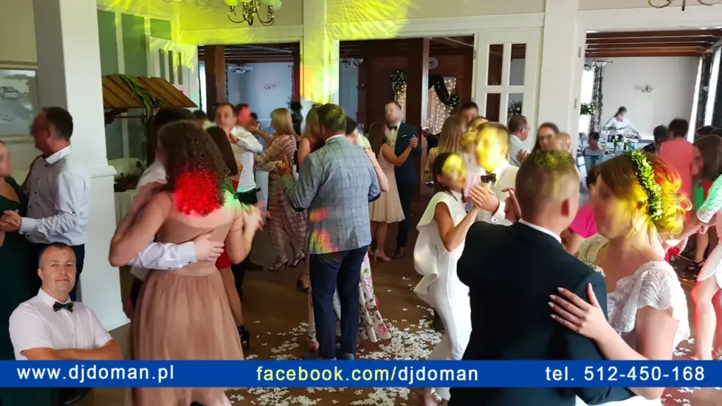 DJ na wesele Sandomierz – profesjonalna oprawa muzyczna, prowadzenie zabawy i obsługa przyjęcia weselnego z oświetleniem LED